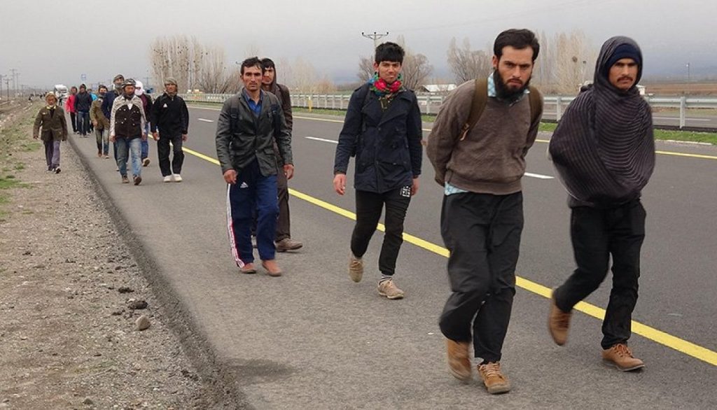 Afganlar neden Türkiye'ye geliyor? Afganlar neden Türkiye'ye göç ediyor?