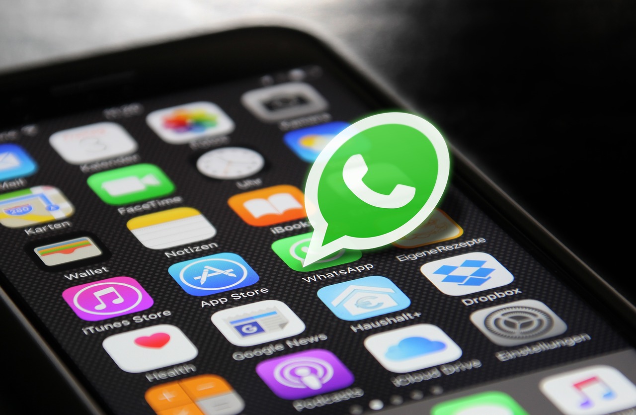 WhatsApp, Instagram ve Facebook paralı mı olacak? Son dakika!